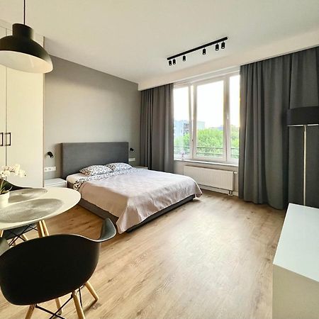 K22 Warszawa Zachodnia Slawinska 502 Apartment Екстериор снимка