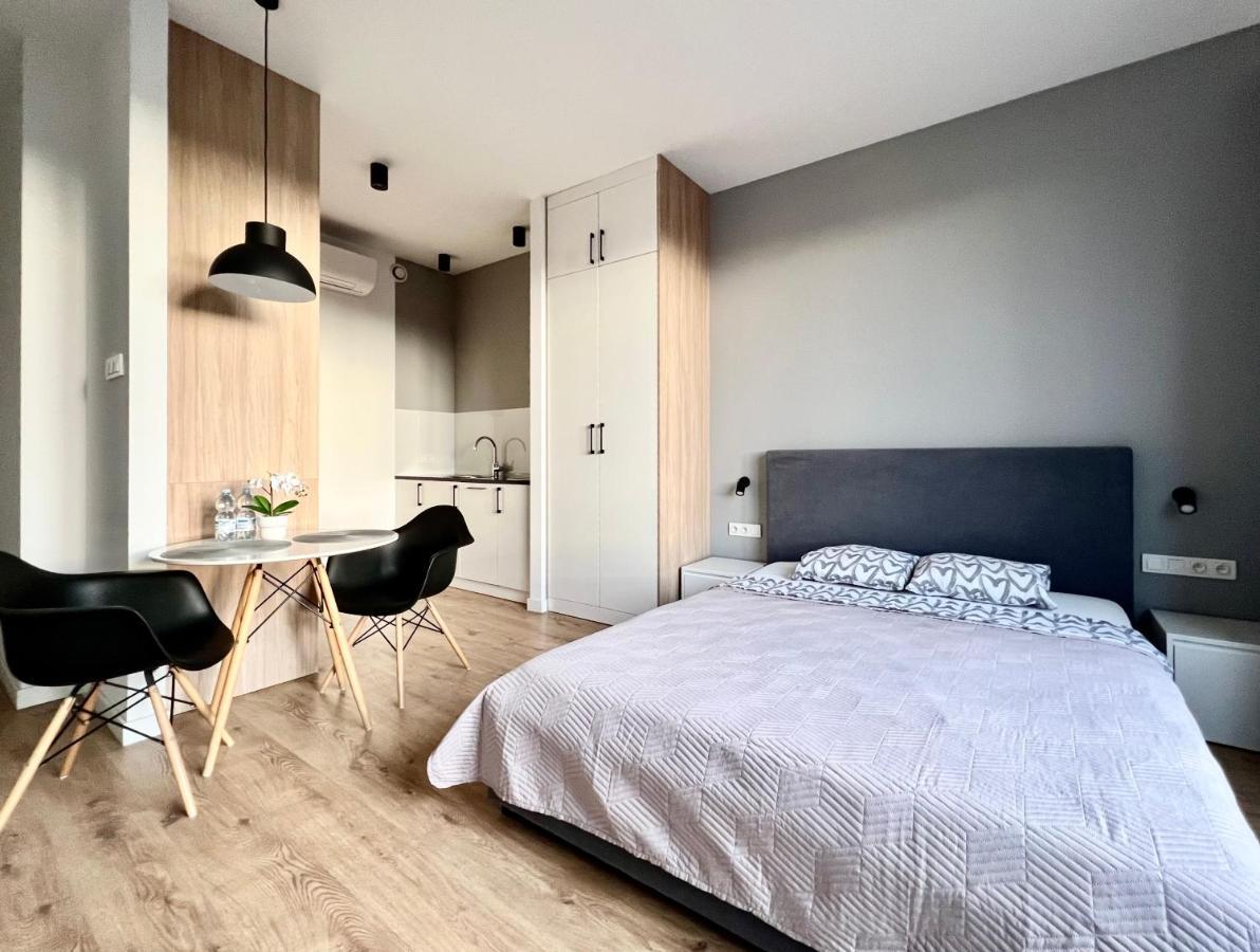 K22 Warszawa Zachodnia Slawinska 502 Apartment Екстериор снимка